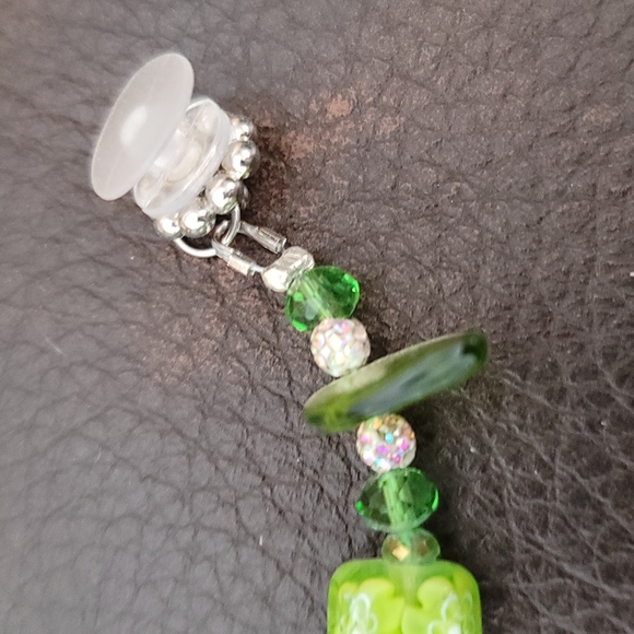 Croc Charm - Picture 3 of 6